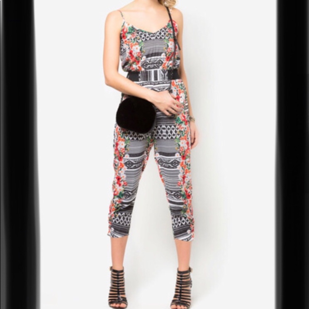 Funky Floral Jumpsuit 🌸🖤